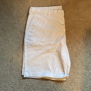 IZOD MENS golf shorts